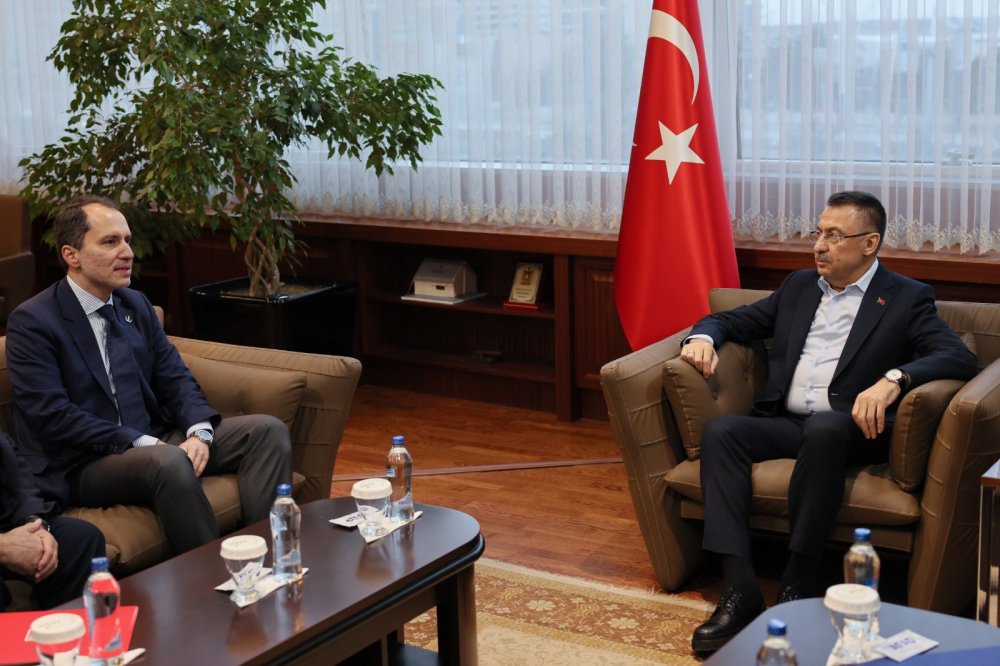 Genel Başkanımız Dr. Fatih Erbakan AFAD’da Cumhurbaşkanı Yardımcısı Fuat Oktay ile görüştü